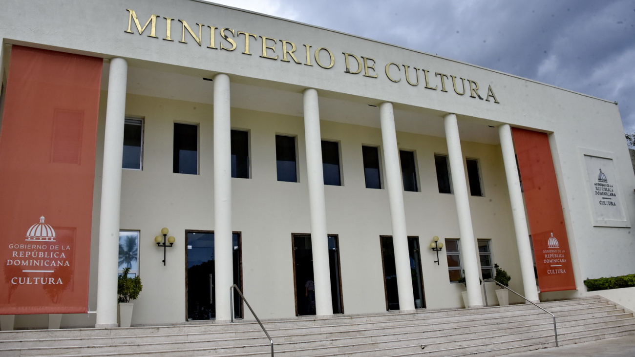 Ministerio de Cultura está acéfalo desde ayer