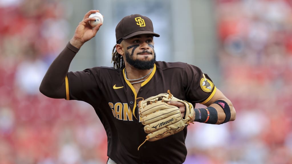 ¿Cuándo Veremos A Fernando Tatis Jr. Con El Uniforme De Los Padres?